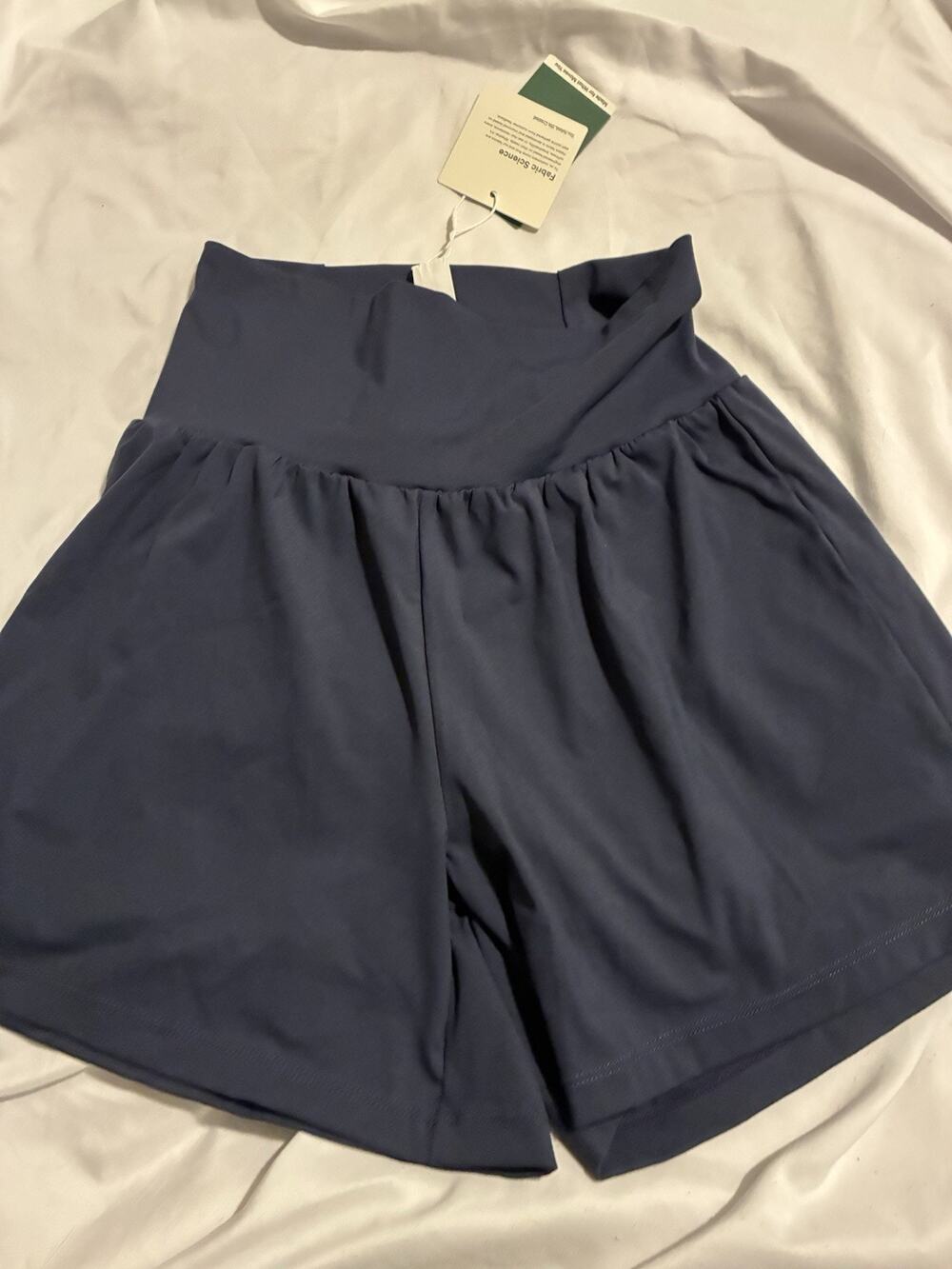 Halara SoftlyZero Airy 2-in-1 InstantCool Yoga Shorts Size M Long Indigo NWT